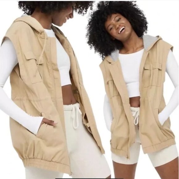 aerie Jackets & Blazers - NEW Aerie OFFLINE Cotton Canvas Hooded Cargo Vest, Size S Oversized Fit
